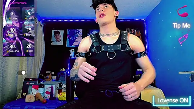 thiagomurphyy online show from 10/30/25, 11:45