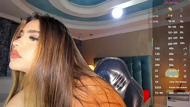 MelanieRioss online show from 11/20/25, 01:34