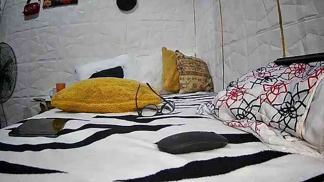 Mendoza Amaranata online show from 09/26/25, 03:35