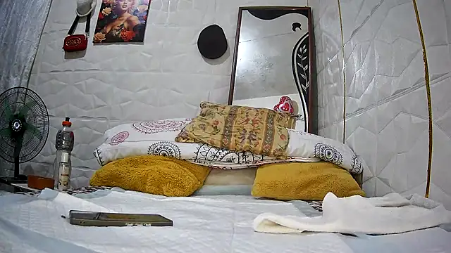 Mendoza Amaranata online show from 09/19/25, 05:22