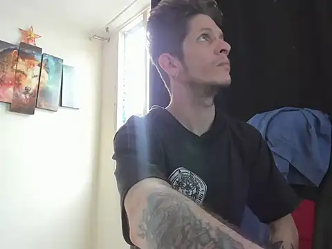 liiarosex online show from 06/25/26, 06:35