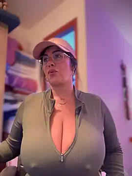 Saorii kiido online show from 10/24/25, 03:49