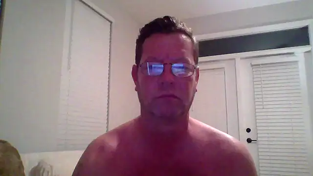 Goldenbear3111 online show from 04/16/26, 03:40