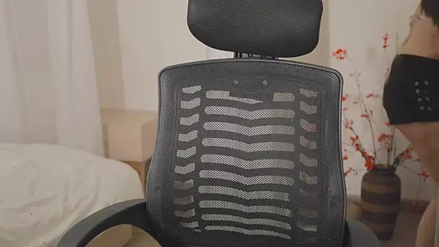 sinnn online show from 12/19/25, 04:20