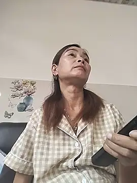 Sexy-ladyboobs20 online show from 05/16/26, 05:06