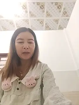 Sexy-ladyboobs20 online show from 07/12/26, 01:28