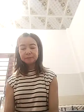 Sexy-ladyboobs20 online show from 11/13/25, 01:09