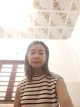 Sexy-ladyboobs20 online show from 11/30/25, 01:39