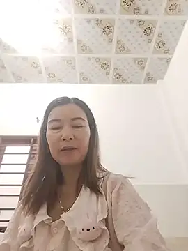 Sexy-ladyboobs20 online show from 07/11/26, 01:50