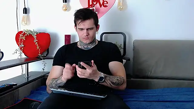 CarterCole online show from 02/15/25, 08:00