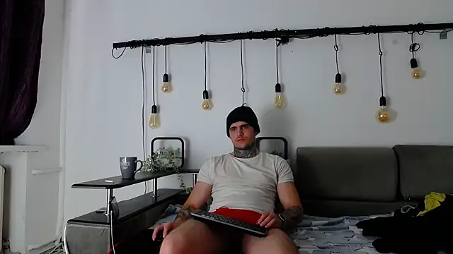 CarterCole online show from 02/23/25, 01:42