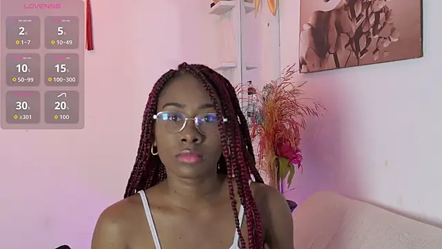  exoticcouple69  online show from 11/30/25, 12:06