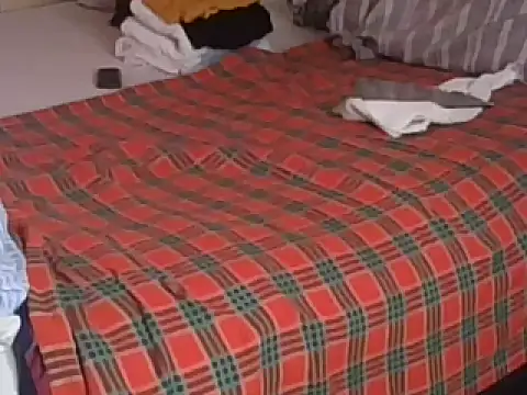 Snapshot of Bootiq chatting on 12/18/25, 01:37 Bootiq online show from 12/18/25, 01:37