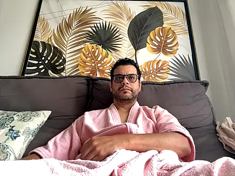 HornyBeachBoyBR online show from 06/01/26, 12:38