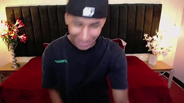 Snapshot of soft_attraction chatting on 02/10/26, 07:46 soft attraction online show from 02/10/26, 07:46