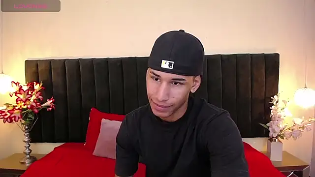 soft attraction online show from 03/16/26, 08:00