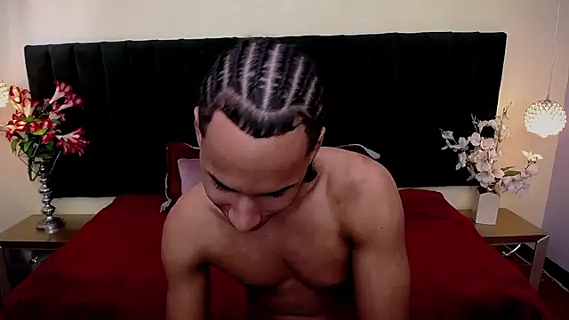 soft attraction online show from 01/07/26, 07:41