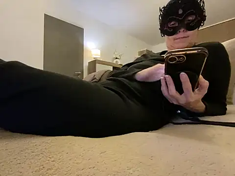 Marilou1983 online show from 02/16/26, 10:07