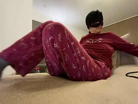 Marilou1983 online show from 03/05/26, 09:22