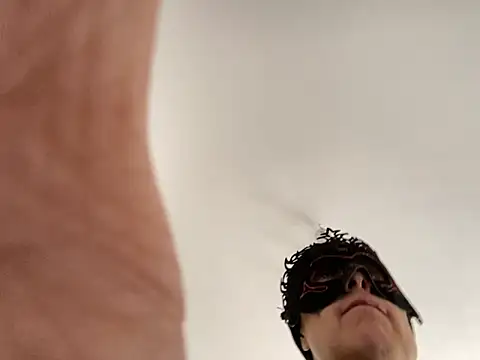 Marilou1983 online show from 03/05/26, 07:49