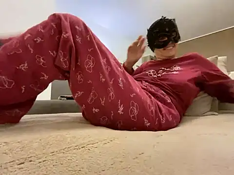 Marilou1983 online show from 02/08/26, 08:17