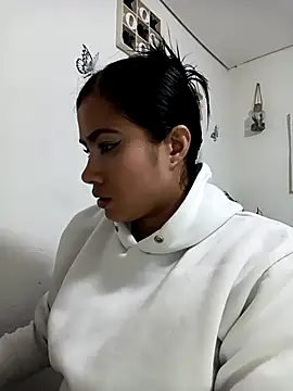 Sweet  Nurse1 online show from 11/17/25, 06:01