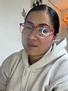 Snapshot of Sweet__Nurse1 chatting on 03/08/26, 04:32 Sweet Nurse1 online show from 03/08/26, 04:32