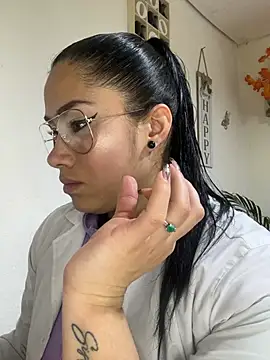 Sweet  Nurse1 online show from 04/25/26, 06:49