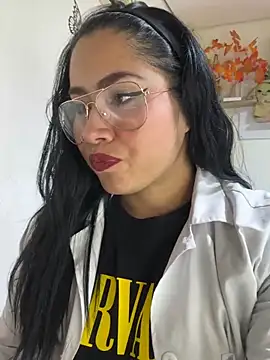Sweet  Nurse1 online show from 05/27/26, 01:48