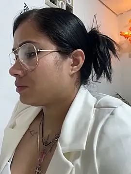 Sweet  Nurse1 online show from 11/28/25, 11:27