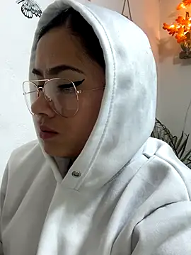 Sweet  Nurse1 online show from 11/29/25, 04:29