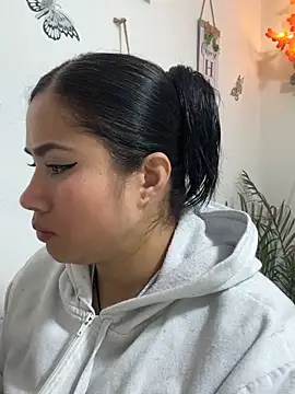 Sweet  Nurse1 online show from 12/17/25, 02:55