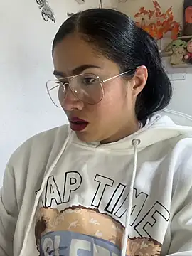 Sweet  Nurse1 online show from 05/20/26, 07:11
