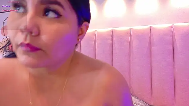 Snapshot of KeilyRoss chatting on 02/02/26, 08:52 KeilyRoss online show from 02/02/26, 08:52