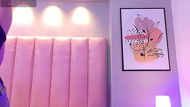 KeilyRoss online show from 11/27/25, 08:31