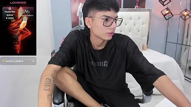 Noha scott online show from 03/11/26, 11:10