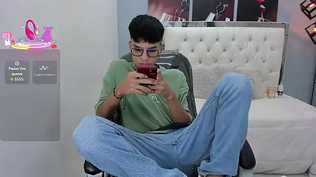 Noha scott online show from 03/25/26, 10:52