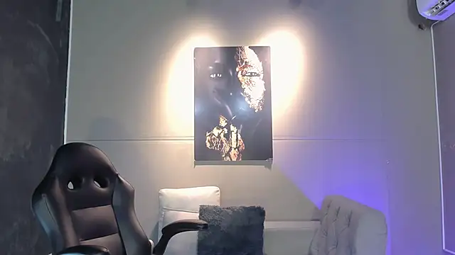 lola red95 online show from 05/30/26, 08:03