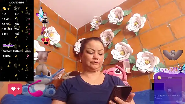 IngritBitch online show from 12/17/25, 03:28