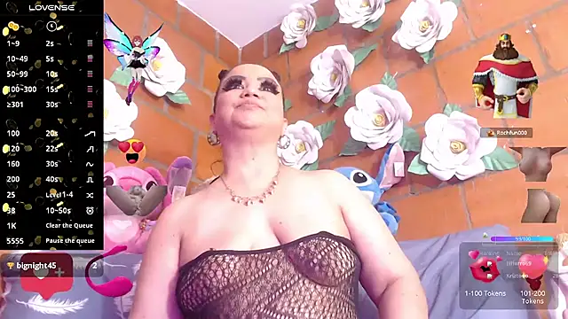 IngritBitch online show from 11/23/25, 02:27