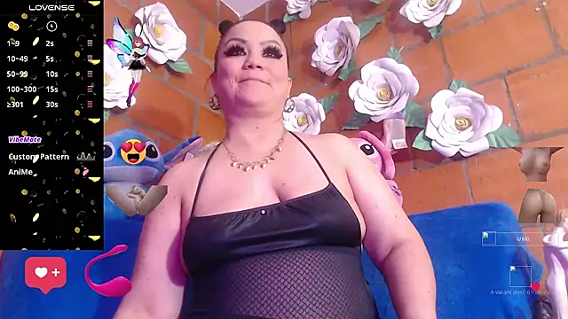 IngritBitch online show from 12/05/25, 03:10