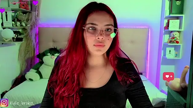 Kylie brokee online show from 05/13/26, 10:06
