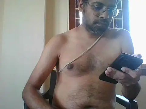 Snapshot of nbolla1 chatting on 04/10/26, 08:21 nbolla1 online show from 04/10/26, 08:21