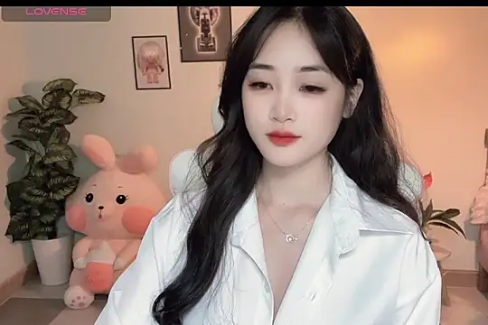  Aimy  online show from 10/18/25, 06:10