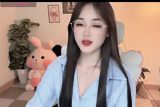  Aimy  online show from 11/09/25, 04:00