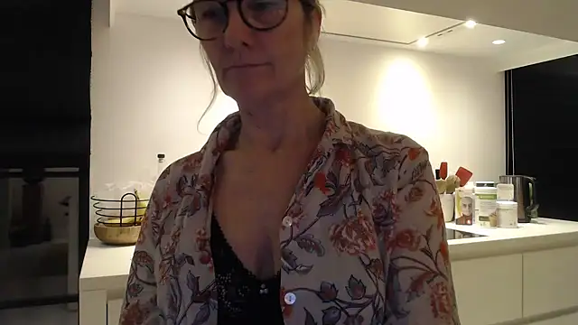 godinflower online show from 10/30/25, 06:05