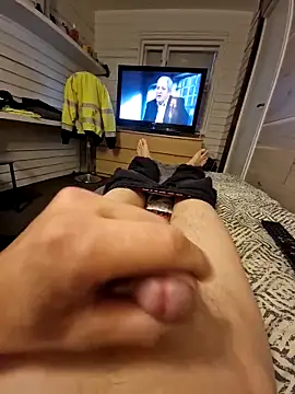 marcis222 online show from 10/18/25, 05:09