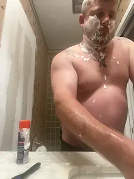 rocket8669 online show from 04/15/26, 06:08