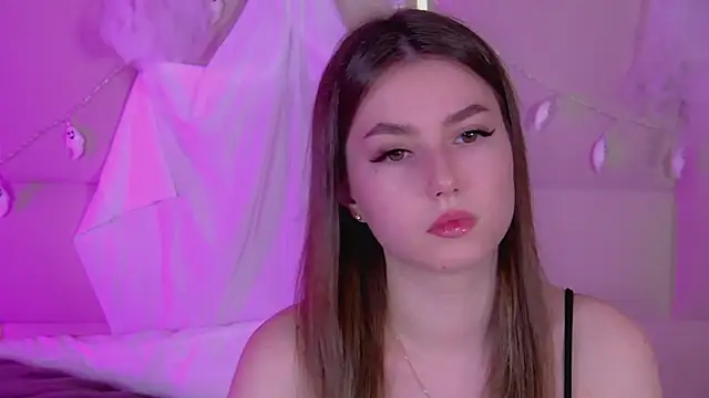 AliceMoreno online show from 11/06/25, 07:07