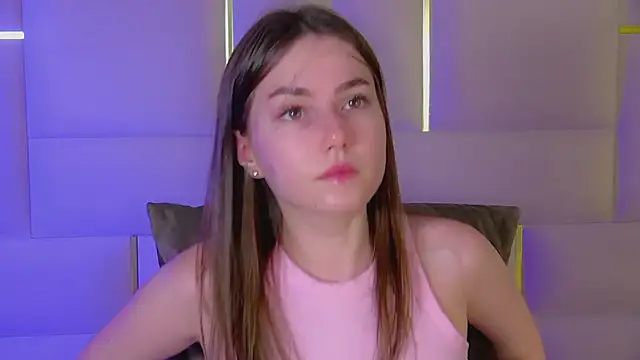 AliceMoreno online show from 11/19/25, 05:13